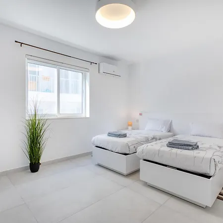 Modern With Sea View Qawra Appartamento St. Paul's Bay