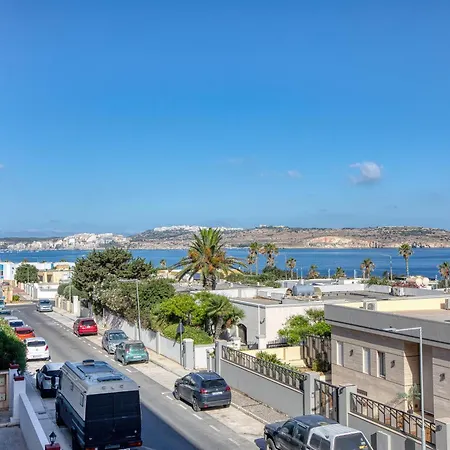 Modern With Sea View Qawra Appartamento